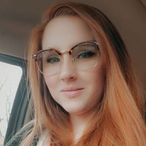 Meet your Posher, Justine